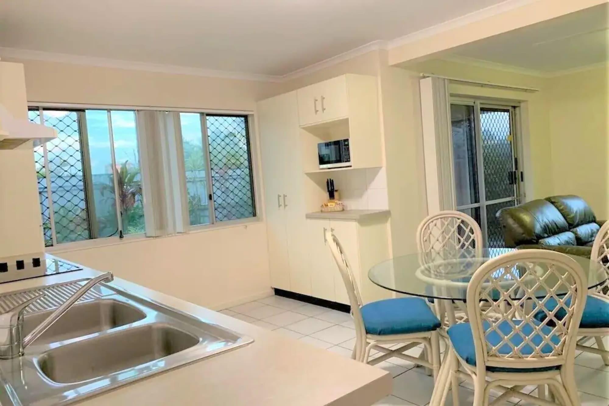 Koala Court Holiday Apartments Cairns Buitenkant foto