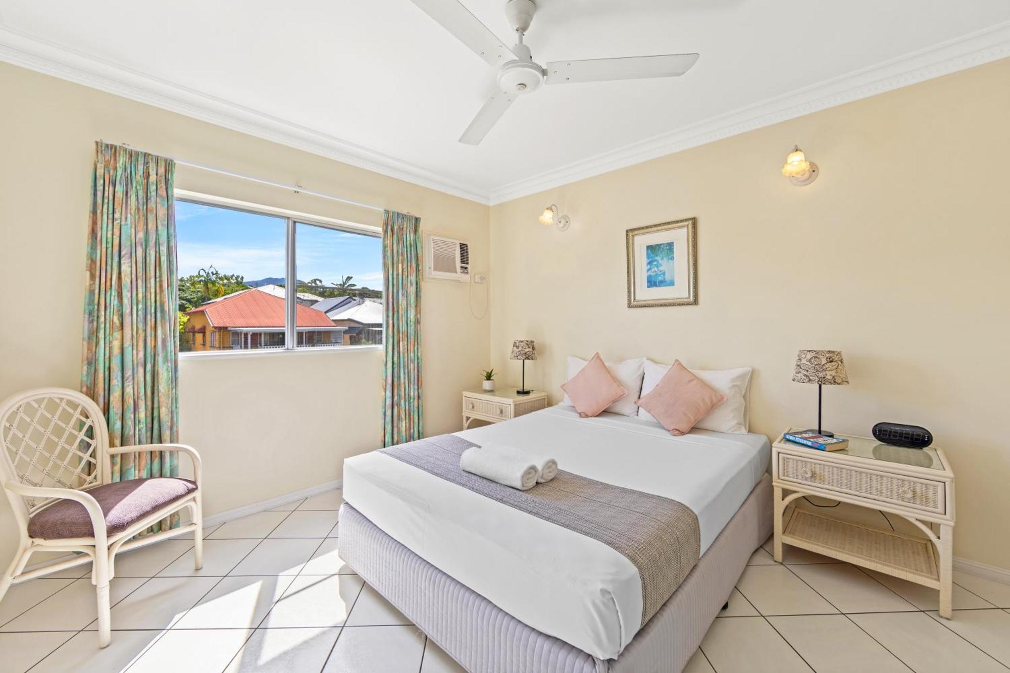 Koala Court Holiday Apartments Cairns Buitenkant foto